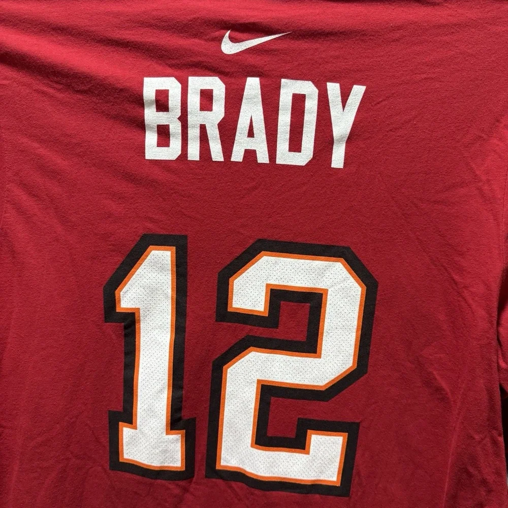 Tampa Bay Super Bowl LIV #12 Tom Brady Nike Men's Red T-Shirt Sz XXL Long Sleeve